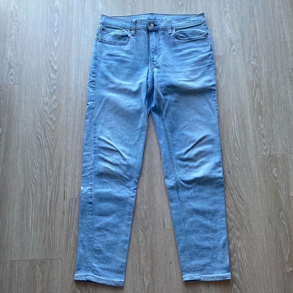 Levi’s 514 Straight Cut Tailored Light Wash Jeans